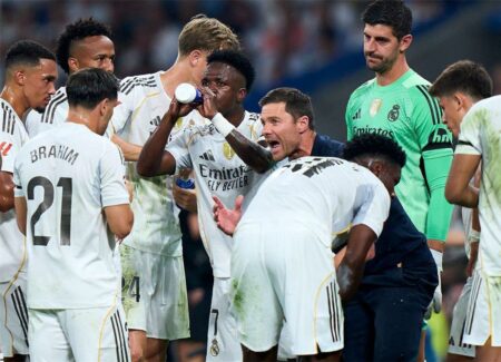 ألونسو يحسمها: لا مشكلة مع لاعب ريال مدريد.. ولا أحد يضمن مشاركته