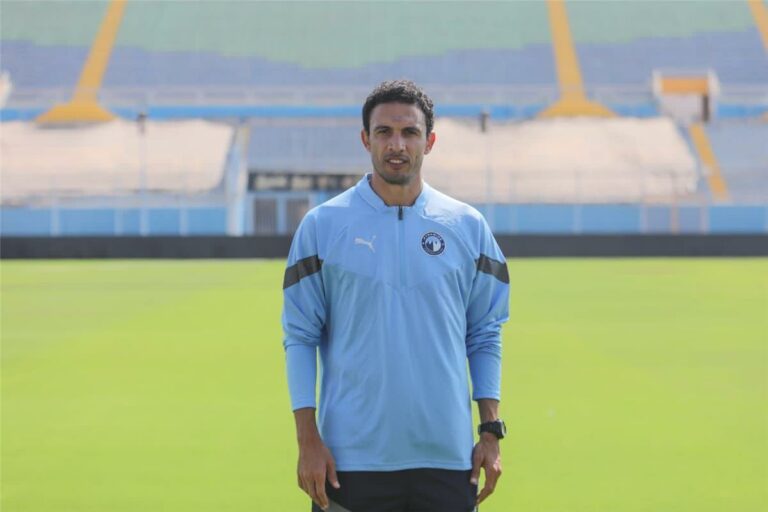 بيراميدز منتقدا التحكيم بعد لقاء المصري: تلقينا 4 بطاقات حمراء خلال 3 مباريات بيراميدز منتقدا التحكيم بعد لقاء المصري: تلقينا 4 بطاقات حمراء خلال 3 مباريات