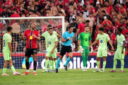 لاعب برشلونة على بعد خطوة من فسخ عقده