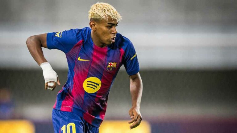 لاعب برشلونة السابق يتغنى بإنتاج لاماسيا: فخور بـ لامين يامال.. وكنت محظوظًا مع جوارديولا لاعب برشلونة السابق يتغنى بإنتاج لاماسيا: فخور بـ لامين يامال.. وكنت محظوظًا مع جوارديولا