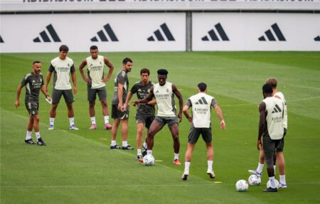 ريال مدريد يسعى لضم صفقة أخيرة في انتقالات الصيف ريال مدريد يسعى لضم صفقة أخيرة في انتقالات الصيف