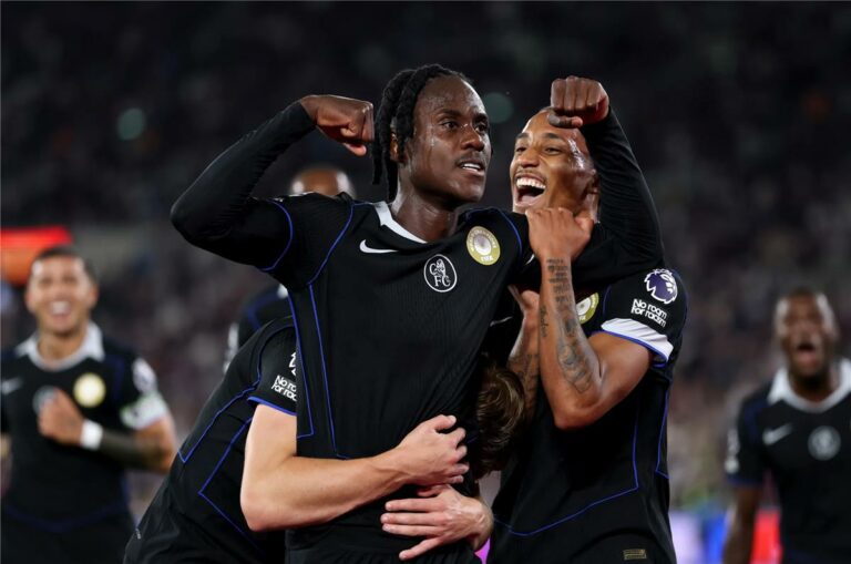 فيديو | بدون بالمر.. تشيلسي يتصدر الدوري الإنجليزي مؤقتًا بخماسية أمام وست هام