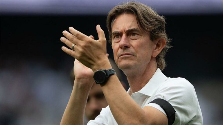 توماس فرانك يوجه إشادة خاصة لـ جوارديولا بعد فوز توتنهام على مانشستر سيتي