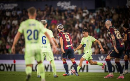 فيديو | برشلونة ينجو من فخ ليفانتي ويحقق فوزًا في الوقت القاتل بـ الدوري الإسباني فيديو | برشلونة ينجو من فخ ليفانتي ويحقق فوزًا في الوقت القاتل بـ الدوري الإسباني