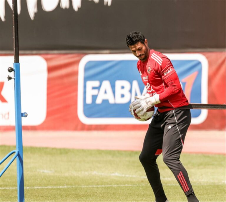 خاص | قرار مفاجئ من ريبيرو بشأن محمد الشناوي قبل مباراة غزل المحلة