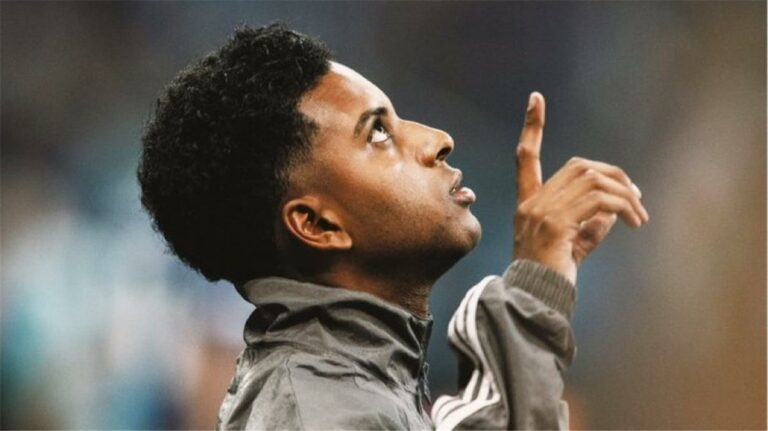 ماركا تكشف آخر تطورات مستقبل رودريجو مع ريال مدريد