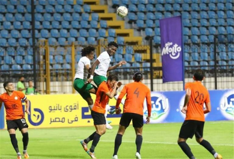 التعادل السلبي يحسم مباراة الاتحاد والبنك الأهلي في الدوري المصري التعادل السلبي يحسم مباراة الاتحاد والبنك الأهلي في الدوري المصري