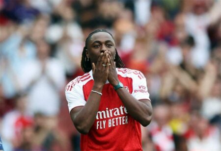 قبل ظهوره الأول ضد ليفربول.. هنري يوجه رسالة إلى إيزي بعد انتقاله إلى آرسنال قبل ظهوره الأول ضد ليفربول.. هنري يوجه رسالة إلى إيزي بعد انتقاله إلى آرسنال