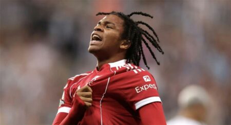 بتمريرة من محمد صلاح.. نجوموها يروي كواليس هدفه الدرامي أمام نيوكاسل بتمريرة من محمد صلاح.. نجوموها يروي كواليس هدفه الدرامي أمام نيوكاسل