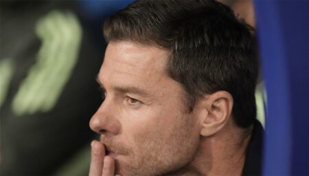 سبورت: تشابي ألونسو يتسبب في صدمة بين لاعبي ريال مدريد سبورت: تشابي ألونسو يتسبب في صدمة بين لاعبي ريال مدريد