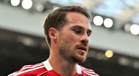 سلوت يوضح حالة ماك أليستر وموقفه من مباراة ليفربول وآرسنال سلوت يوضح حالة ماك أليستر وموقفه من مباراة ليفربول وآرسنال