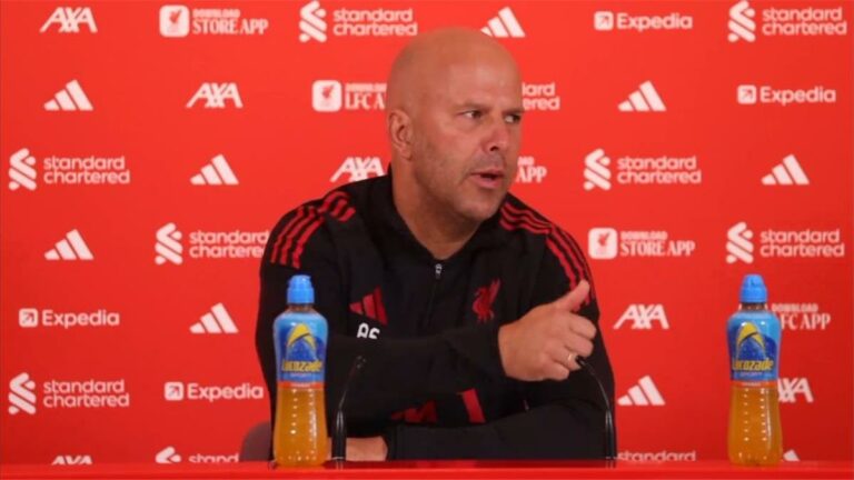 سلوت يعلن اسم نائب قائد ليفربول خلفًا لـ أرنولد