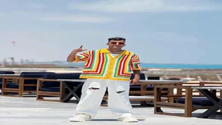 عصام صاصا يتصدر قوائم المحتوى الأكثر رواجا وعمرو دياب يتراجع