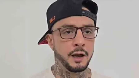 أحمد الفيشاوي يكشف عن بوستر فيلم "سفاح التجمع"