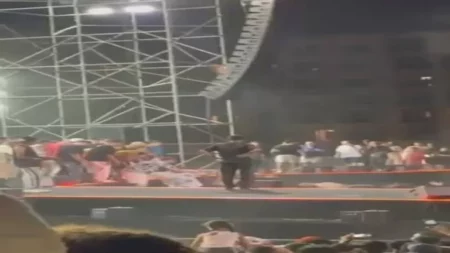 شخص مات مش هكمل".. محمد رمضان يوقف حفله في بوتو جولف