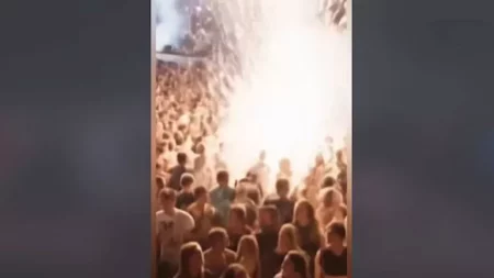 بالفيديو.. لحظة وقوع انفجار حفل محمد رمضان بالساحل الشمالي