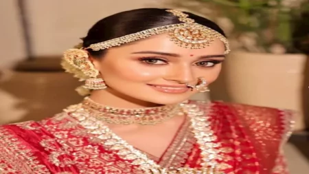 ملكة جمال الكون.. 25 صورة لـ مانيكا تخطف الأنظار بجمالها