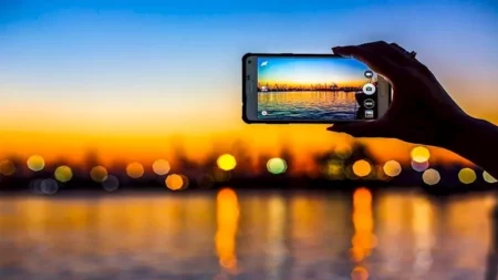 10 خطوات بسيطة لتحسين جودة كاميرا هاتفك أثناء التصوير 10 خطوات بسيطة لتحسين جودة كاميرا هاتفك أثناء التصوير