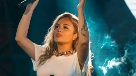 بالصور.. نيكول سابا تنشر كواليس أجواء حفل المسرح الروماني في مارينا بالصور.. نيكول سابا تنشر كواليس أجواء حفل المسرح الروماني في مارينا