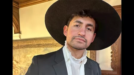 أمير المصري يروج لفيلم 100Nights of hero وينشر "البرومو" قبل عرضه بمهرجان فينيسيا أمير المصري يروج لفيلم 100Nights of hero وينشر "البرومو" قبل عرضه بمهرجان فينيسيا