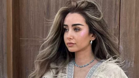 "فتاة الصيف إلى الأبد".. هنا الزاهد تستمتع بإجازتها والجمهور يعلق (صور) "فتاة الصيف إلى الأبد".. هنا الزاهد تستمتع بإجازتها والجمهور يعلق (صور)