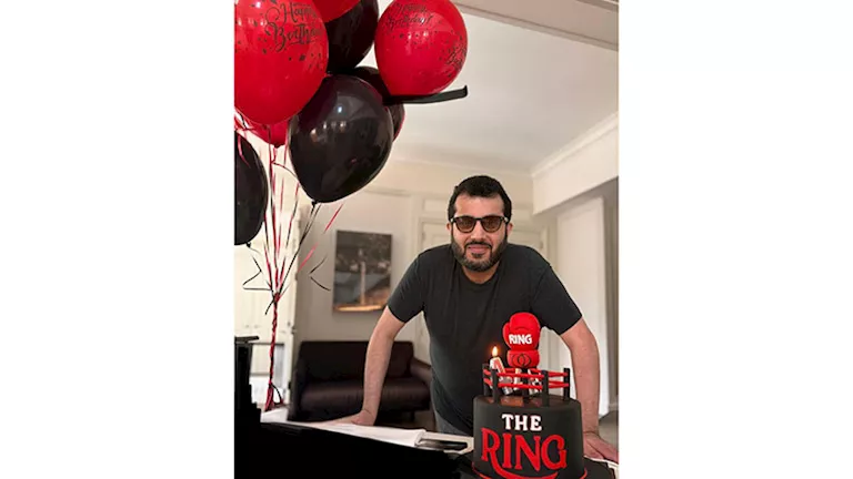 "تورتة وبلالين".. تركي آل الشيخ يحتفل بعيد ميلاده "تورتة وبلالين".. تركي آل الشيخ يحتفل بعيد ميلاده