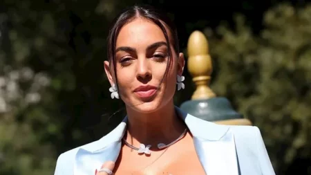 جورجينا توافق على الزواج من رونالدو بهذه الطريقة.. وآيتن عامر: "صبرتي ونولتي" جورجينا توافق على الزواج من رونالدو بهذه الطريقة.. وآيتن عامر: "صبرتي ونولتي"