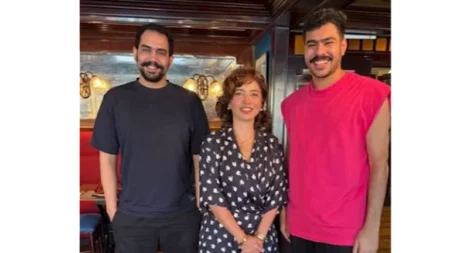 أحمد رمزي يخوض أولى بطولاته الدرامية مع ساندرا نشأت بمسلسل "فخر الدلتا"