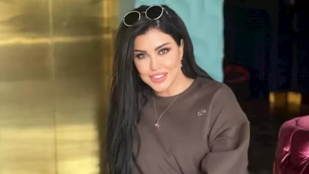 فستان شفاف.. جومانا مراد بإطلالة ملفتة