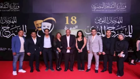 تكريم مهندس الديكور سمير زيدان في ختام الدورة الـ18 للمهرجان القومي للمسرح