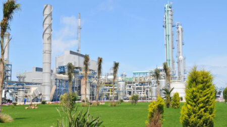 الرقابة المالية تقر بدء التداول على أسهم فيركيم مصر بعد دمج «أسوان»و«أبو زعبل» الرقابة المالية تقر بدء التداول على أسهم فيركيم مصر بعد دمج «أسوان»و«أبو زعبل»