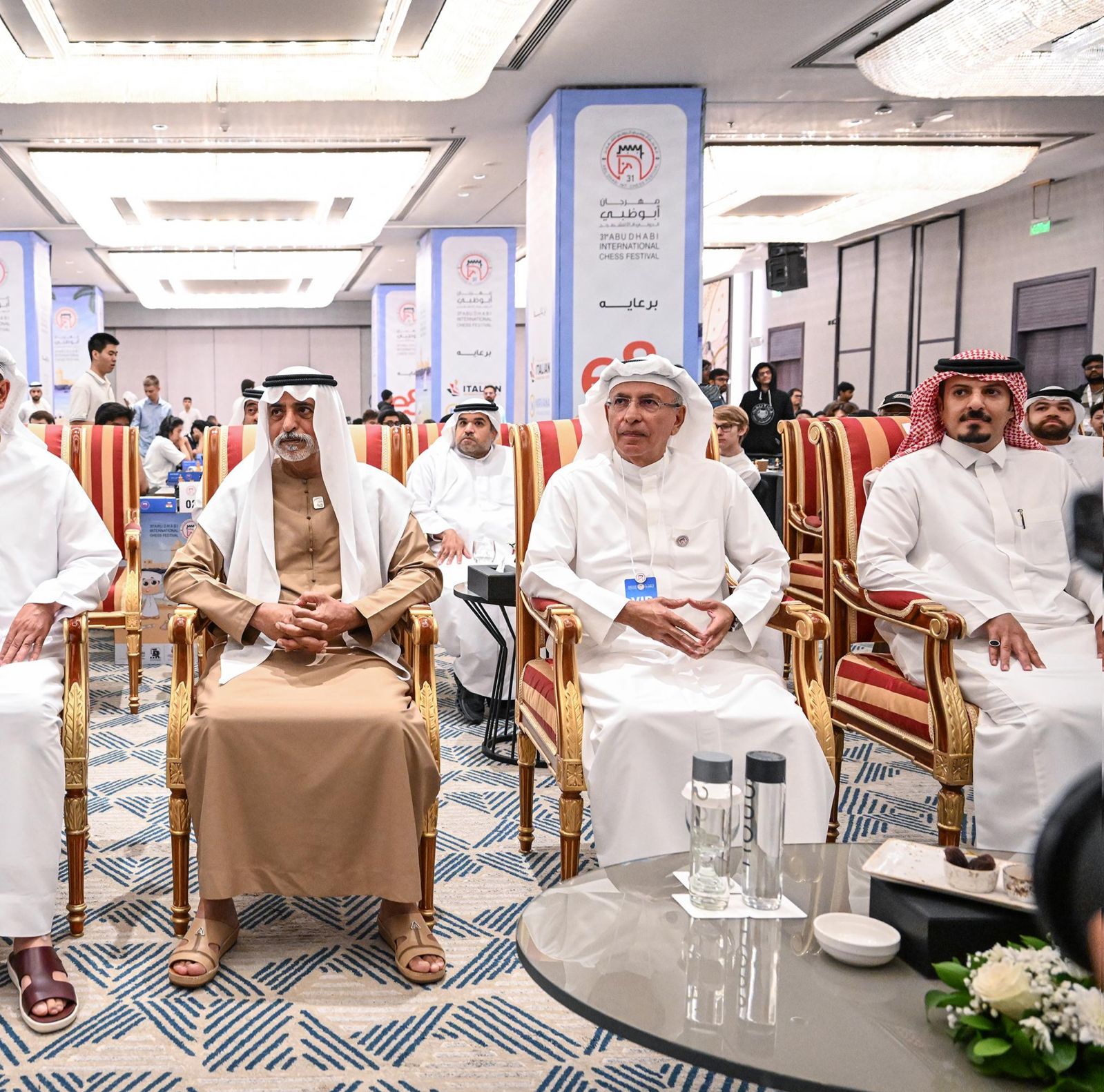 أخضر الشطرنج يشارك في مهرجان أبوظبي الدولي 3 أخضر الشطرنج يشارك في مهرجان أبوظبي الدولي