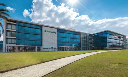 «إي إف چي» القابضة تخطط لتنفيذ طرحين بالبورصة المصرية قبل نهاية 2025