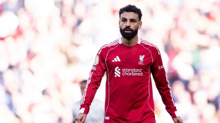 لاعب ليفربول السابق: محمد صلاح سيشعر بخيبة أمل بسبب إحدى الصفقات الصيفية