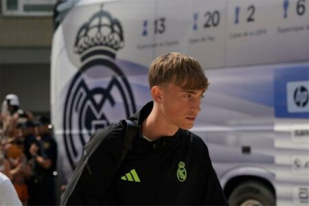 هويسن: لاعبو برشلونة سخروا مني بعد التوقيع مع ريال مدريد.. وسنرى في الكلاسيكو