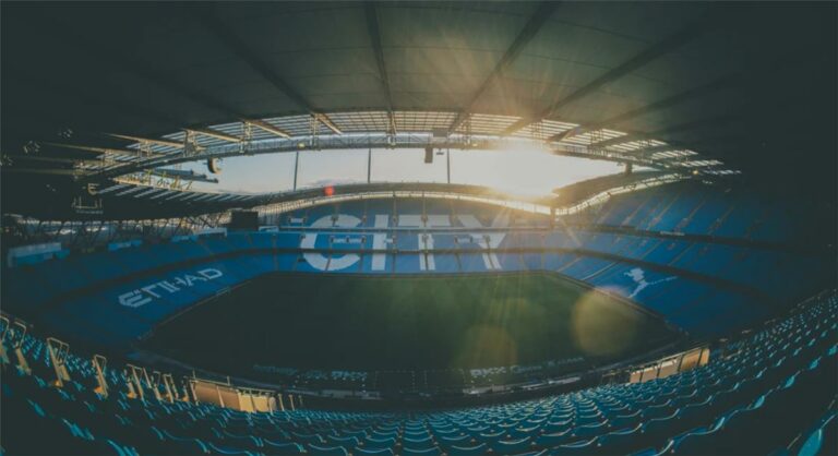 بيان رسمي من مانشستر سيتي بشأن أزمته مع رابطة الدوري الإنجليزي