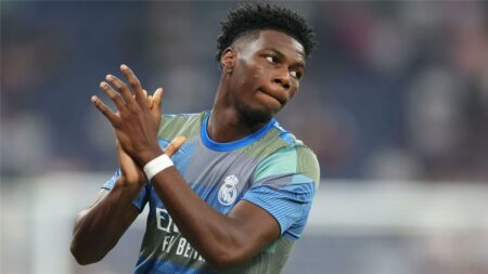 تشواميني: طريقة ألونسو تناسبني.. وأجيد التمرير بفضل ثنائي ريال مدريد