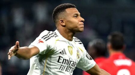 مبابي: الفوز بالكرة الذهبية صعب.. وكنت سأبكي بسبب هذه المباراة