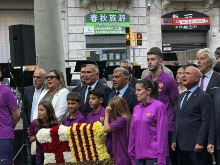 لابورتا يعلن آخر تطورات عودة برشلونة إلى كامب نو لابورتا يعلن آخر تطورات عودة برشلونة إلى كامب نو