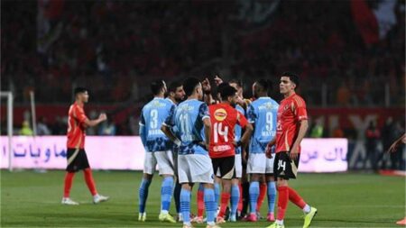 خاص | تعليق مفاجئ من أوسكار رويز على أداء حكم مباراة الأهلي وبيراميدز خاص | تعليق مفاجئ من أوسكار رويز على أداء حكم مباراة الأهلي وبيراميدز