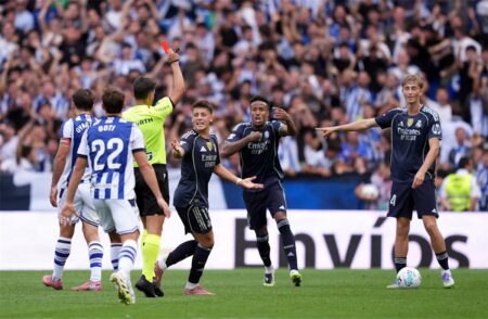 مدة غياب هويسن عن ريال مدريد بعد طرده أمام ريال سوسيداد