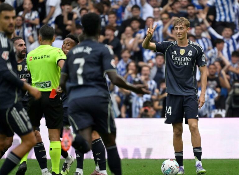 ريال مدريد يتخذ قرارًا حاسمًا تجاه طرد هويسن في مباراة ريال سوسيداد