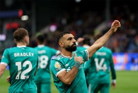 حكم إنجليزي سابق يوضح مدى صحة هدف محمد صلاح المثير أمام بيرنلي حكم إنجليزي سابق يوضح مدى صحة هدف محمد صلاح المثير أمام بيرنلي