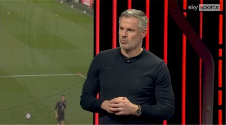 كاراجر يهاجم لاعب بيرنلي بعد فوز ليفربول: عقله ميت وما فعله جنون كاراجر يهاجم لاعب بيرنلي بعد فوز ليفربول: عقله ميت وما فعله جنون