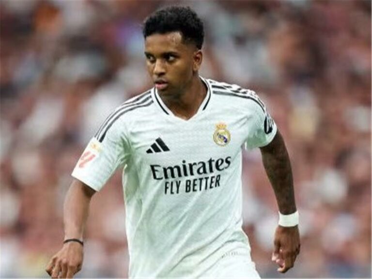 رودريجو: أشكر أنشيلوتي لأنه يعرف كل شيء.. وجاهز دائمًا مع ألونسو