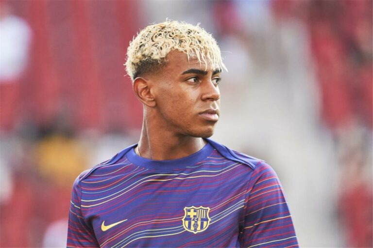 سبورت تتوقع موعد عودة لامين يامال للمشاركة في مباريات برشلونة