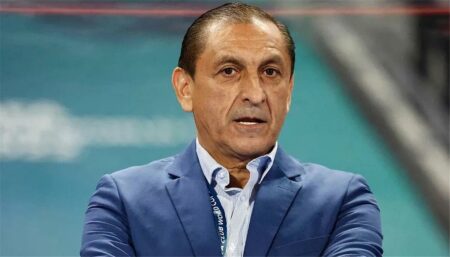 وكيل رامون دياز يوضح لـ بطولات حقيقة عرض الأهلي الرسمي