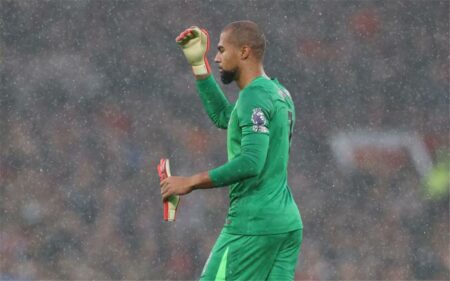 موقف سانشيز من مباراة تشيلسي وليفربول بعد طرده المباشر أمام مانشستر يونايتد