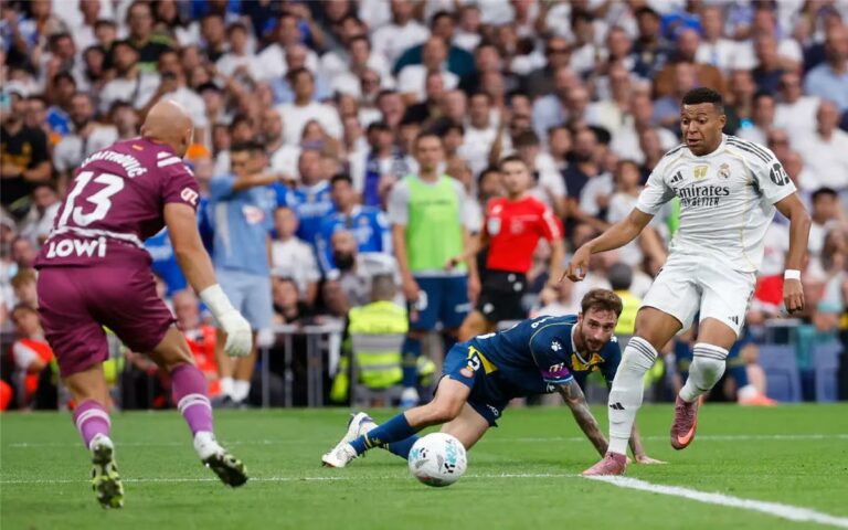 واقعة غريبة في مباراة ريال مدريد وإسبانيول بطلها برشلونة