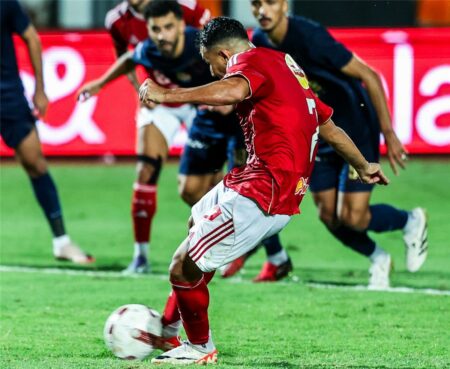شوبير يكشف الكواليس: رغم اعتراض الجميع.. تريزيجيه تمسك بتسديد ركلة جزاء الأهلي أمام الزمالك